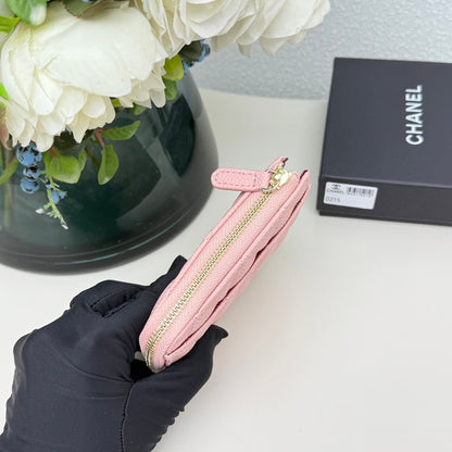 【シャネル】使いやすさ抜群！クラシック ジップ コインパース